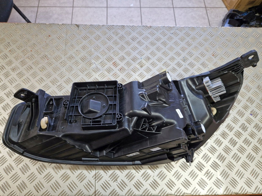 Frontscheinwerfer Ford Focus IV NX7B-13E017-AG NX7B-13E014-CD LED Rechts SCH2986821229ns