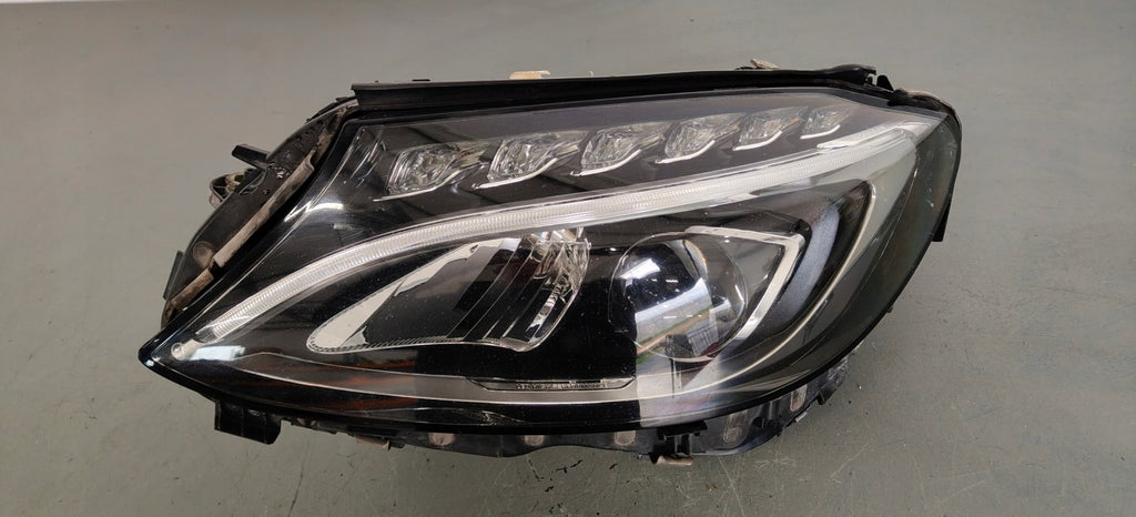 Frontscheinwerfer Mercedes-Benz W205 A2059062504 LED Links Headlight SCH6928879993lw