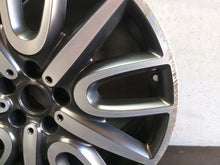 Laden Sie das Bild in den Galerie-Viewer, 1x Alufelge 18 Zoll 7.5&quot; 5x112 6870873 Mini Rim Wheel