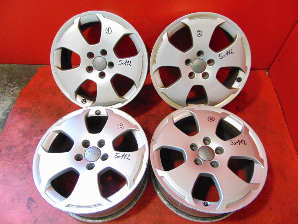 4x Alufelge 17 Zoll 7.5" 5x112 Glanz Silber 8P0601025C Audi A3 Rim Wheel