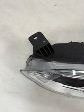 Laden Sie das Bild in den Galerie-Viewer, Frontscheinwerfer Ford Focus NAJX7B-13W030-AE Links Scheinwerfer Headlight SCH6362413615wm