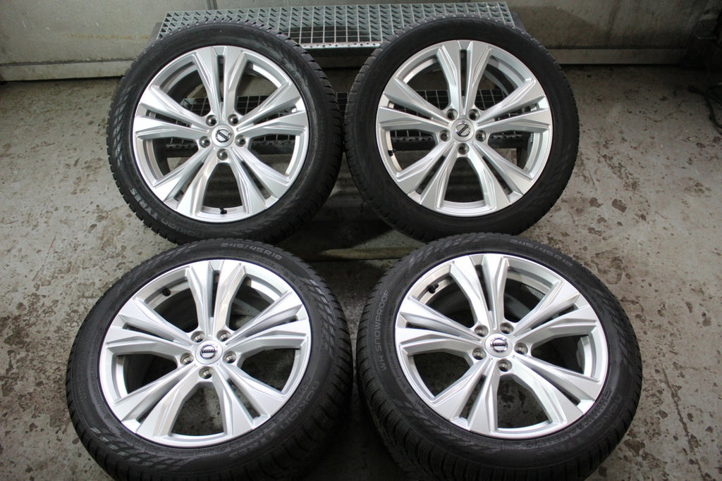 4x Alufelge 18 Zoll 8.0" 5x108 42ET Glanz Silber 32243390 Volvo V60 S60 FEL1488304375al