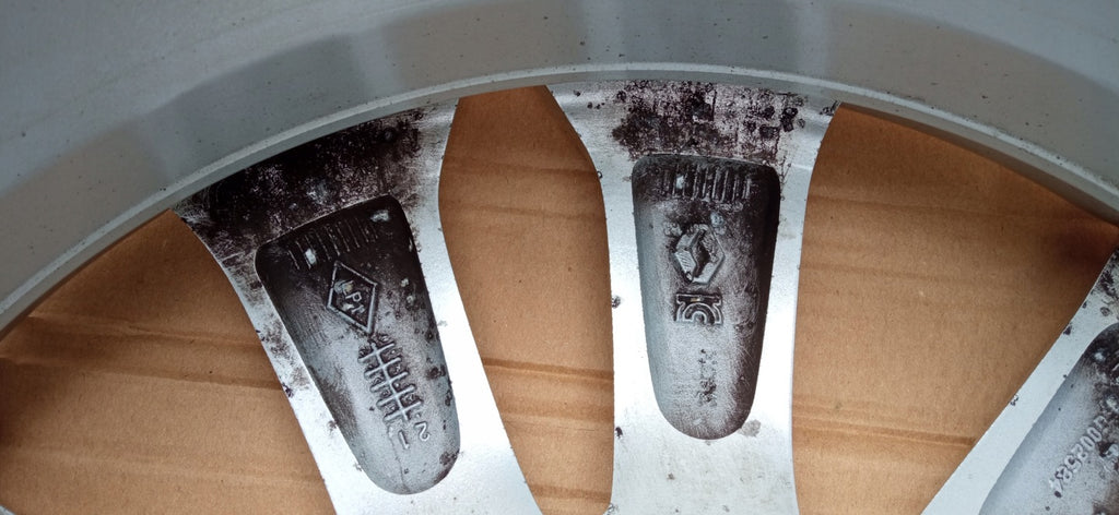 1x Alufelge 16 Zoll 6.5" 5x114.3 44ET Glanz Graphit 403007532 Mg Rim Wheel FEL6041851859iu