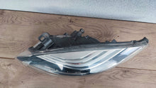 Load image into Gallery viewer, Frontscheinwerfer Renault Megane III 260605817R 030128820100 Vorderseite SCH7440180195hf