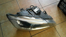 Laden Sie das Bild in den Galerie-Viewer, Frontscheinwerfer Volvo V60 90068996 Rechts Scheinwerfer Headlight SCH5979290153tb