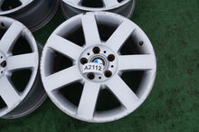 Laden Sie das Bild in den Galerie-Viewer, 4x Alufelge 17 Zoll 8.0" 5x120 47ET Glanz Silber 1094506 BMW 3 E36 E46 Rim Wheel FEL1707420258re