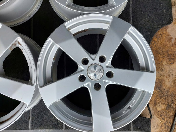 4x Alufelge 17 Zoll 7.5" 5x120 42ET RC17-757 BMW F33 E36 Insignia T6 T5 FEL1859235294rl