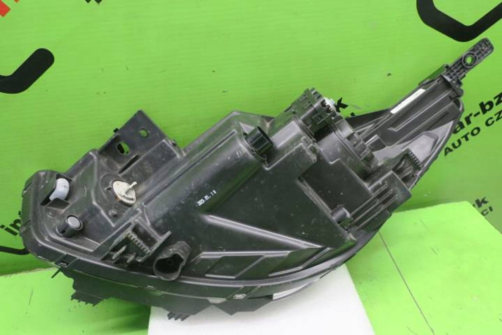 Frontscheinwerfer Kia Rio 92102-H8 Rechts Scheinwerfer Headlight SCH3959851353wv