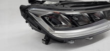 Laden Sie das Bild in den Galerie-Viewer, Frontscheinwerfer VW T-Roc 2GA941006F 90198871 LED Rechts Scheinwerfer Headlight