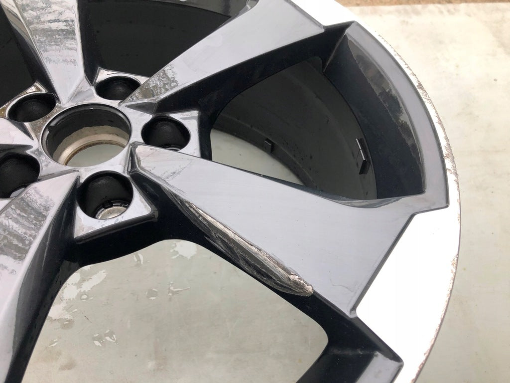 1x Alufelge 19 Zoll 8.5" 5x112 53ET 8V0601025FD Audi A3 Rim Wheel FEL5050455246kn