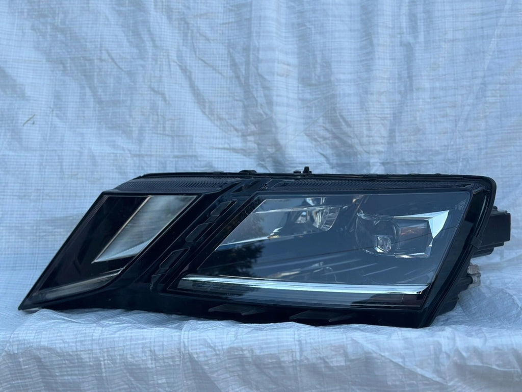 Frontscheinwerfer Skoda Octavia III 5E1941015E 907AB9-000D65 Links Headlight SCH5518265991kp
