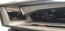 Laden Sie das Bild in den Galerie-Viewer, Frontscheinwerfer BMW IX I20 5A3CEA1-05 Laser Links Scheinwerfer Headlight SCH3706431127nz