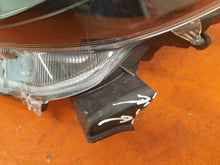 Load image into Gallery viewer, Frontscheinwerfer Toyota Yaris EU-K06 Links Scheinwerfer Headlight SCH5141667782ez