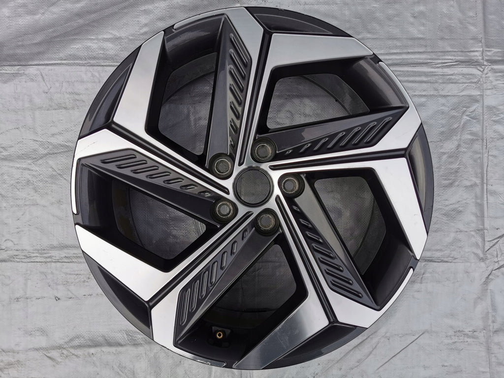 1x Alufelge 19 Zoll 7.5" 5x114.3 51ET 52910-N7300 Hyundai Tucson Rim Wheel