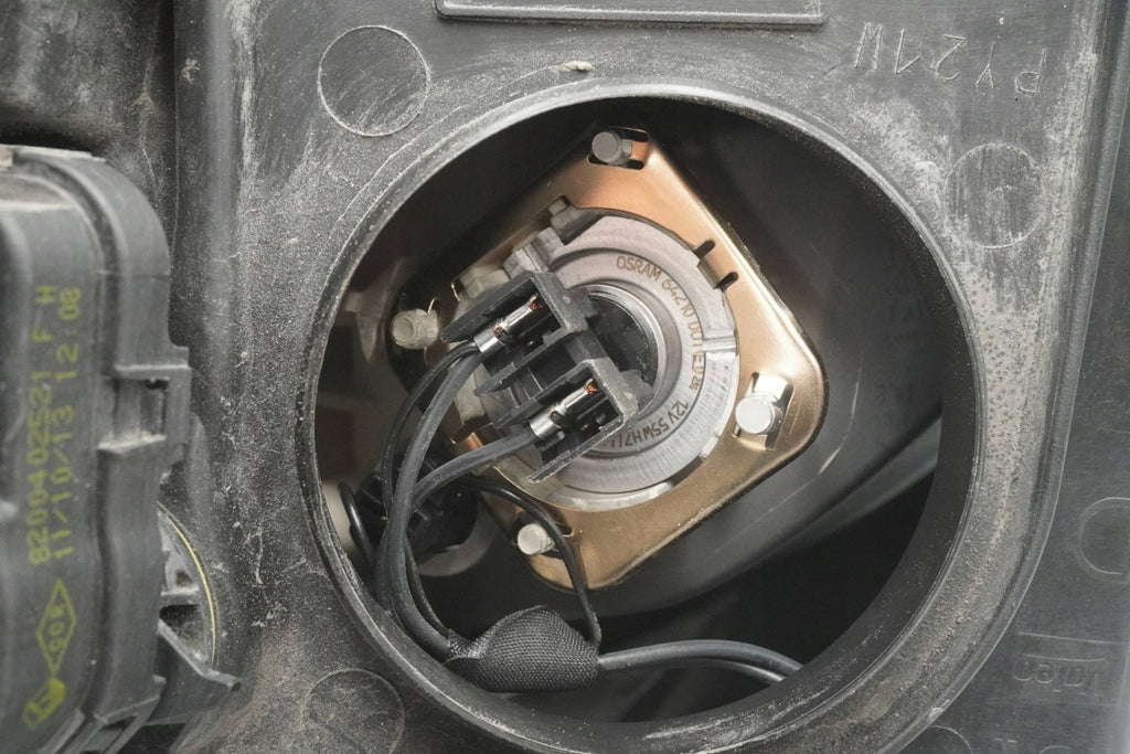 Frontscheinwerfer Renault Scenic 260106928R Rechts Scheinwerfer Headlight SCH9861377144dj
