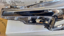 Laden Sie das Bild in den Galerie-Viewer, Frontscheinwerfer Toyota Corolla SP81150-02X10 Links Scheinwerfer Headlight SCH4948029344ob