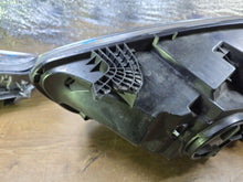 Laden Sie das Bild in den Galerie-Viewer, Frontscheinwerfer Ford Custom JK21-13D152-BJ Rechts Scheinwerfer Headlight SCH5553455757ab