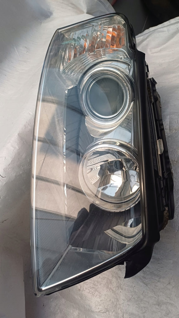 Frontscheinwerfer Audi A8 16816400 Xenon Rechts Scheinwerfer Headlight SCH8399114983lj