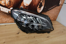 Laden Sie das Bild in den Galerie-Viewer, Frontscheinwerfer Mercedes-Benz W205 A2059066006 LED Rechts Headlight SCH2720832826wi