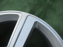 Load image into Gallery viewer, 1x Alufelge 20 Zoll 9.0" 5x112 38ET Glanz Silber 4KE601025S Audi E Tron E-Tron FEL5140696223ta
