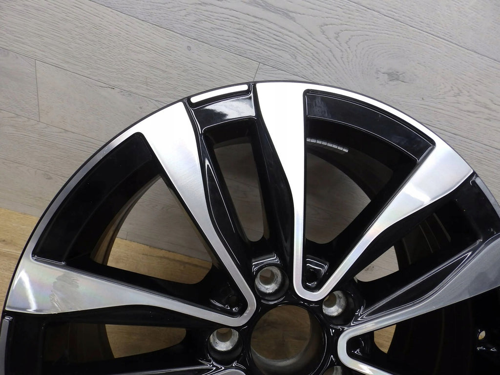 1x Alufelge 17 Zoll 7.0" 5x112 44 5ET A2064016000 Mercedes-Benz W206 Rim Wheel