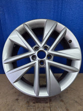 Laden Sie das Bild in den Galerie-Viewer, 1x Alufelge 17 Zoll 6V0601025C Skoda Fabia I Rim Wheel FEL7369096506pa