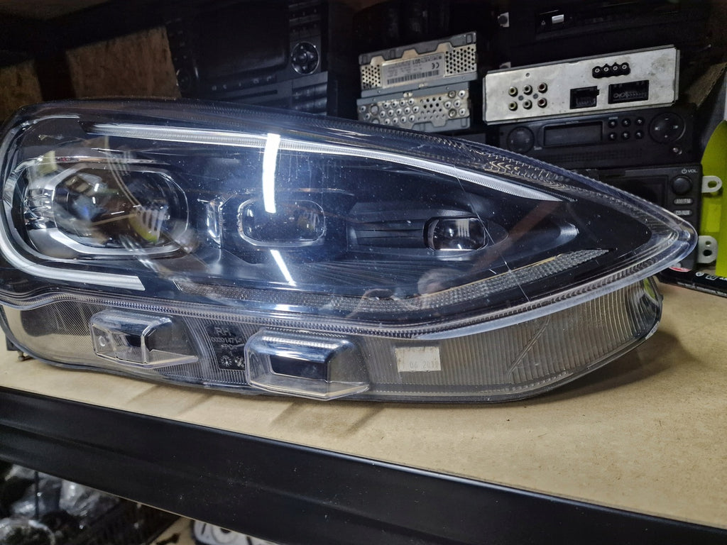Frontscheinwerfer Ford Focus IV JX7B-13E016-AG LED Rechts Scheinwerfer Headlight SCH2140883094yc