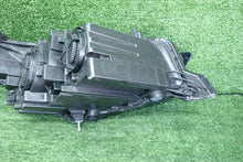 Laden Sie das Bild in den Galerie-Viewer, Frontscheinwerfer Opel Corsa F 9829465580 Links Scheinwerfer Headlight SCH8464041338qm