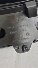 Laden Sie das Bild in den Galerie-Viewer, Frontscheinwerfer Mercedes-Benz Glc X253 A2539067001 Rechts Headlight SCH7715248328go