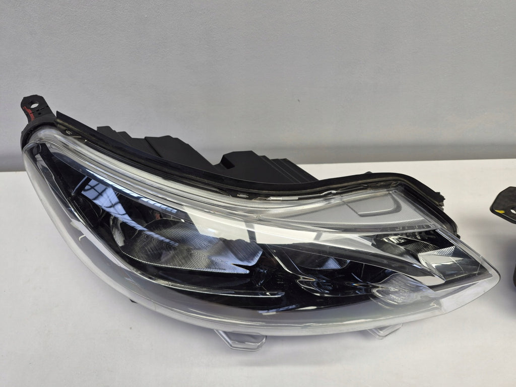 Frontscheinwerfer Toyota Proace 9808581180 9808581280 Rechts oder Links SCH6398981132xu