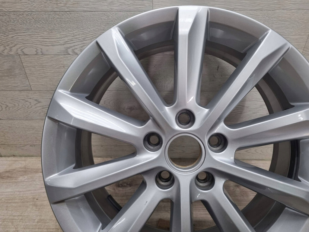 1x Alufelge 17 Zoll 3G0601025C VW Passat B8 Rim Wheel FEL8701722578mn