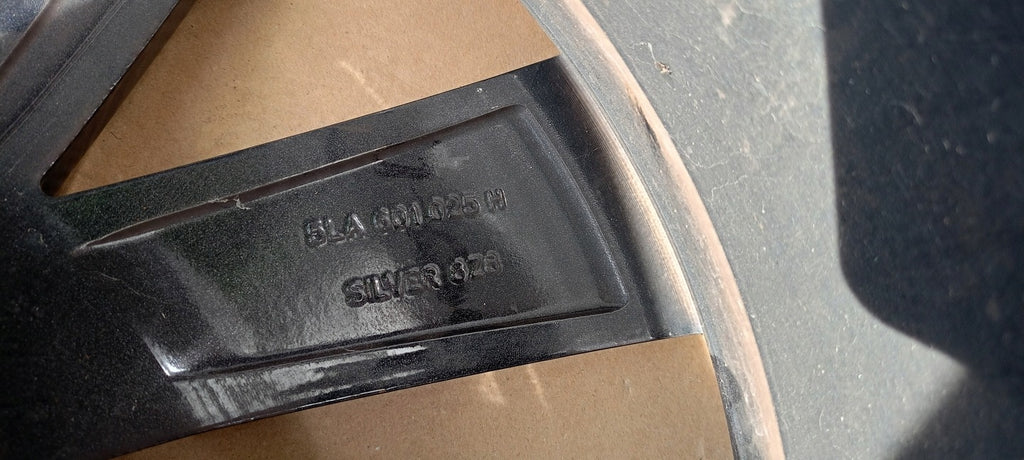 1x Alufelge 20 Zoll 8.0" 5x112 45ET 5LA601025 Skoda Enyaq Rim Wheel