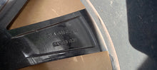 Laden Sie das Bild in den Galerie-Viewer, 1x Alufelge 20 Zoll 8.0&quot; 5x112 45ET 5LA601025 Skoda Enyaq Rim Wheel
