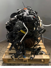 Load image into Gallery viewer, Motor Ford Transit Connect DV5FD 1.5 TDCI 75PS 55kW 150TKm 2016 Diesel Komplett MOT4218232351hz