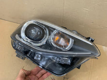 Load image into Gallery viewer, Frontscheinwerfer BMW 1 F21 F20 7229688 Xenon Ein Stück (Rechts oder Links)