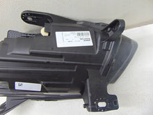 Laden Sie das Bild in den Galerie-Viewer, Frontscheinwerfer Dacia Sandero III Logan 260601750R Links Headlight