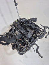 Laden Sie das Bild in den Galerie-Viewer, Motor Audi VW A4 B8 CAB 1.8 TFSI Benzin Engine Komplett