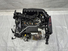 Laden Sie das Bild in den Galerie-Viewer, Motor Alfa Romeo HN09 Benzin Engine Komplett MOT2761640527sc