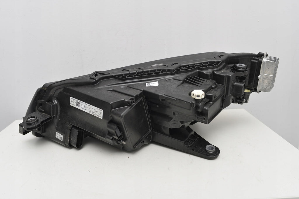 Frontscheinwerfer Skoda Superb III 3V1941016C LED Rechts Scheinwerfer Headlight