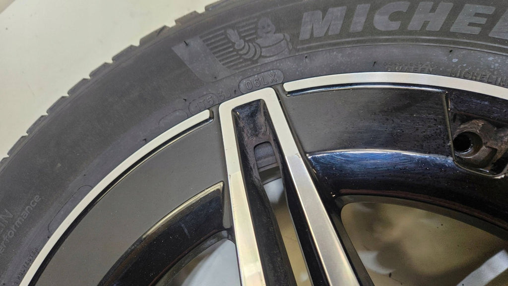 1x Alufelge 18 Zoll A2434011700 Mercedes-Benz Eqa Rim Wheel FEL8195210897au