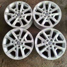 Laden Sie das Bild in den Galerie-Viewer, 4x Alufelge 18 Zoll 8.0" 5x112 45ET Glanz Silber 81A601025R Audi Rim Wheel FEL7780035002xw