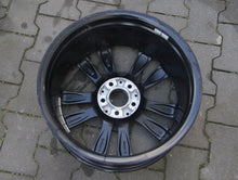 Load image into Gallery viewer, 1x Alufelge 17 Zoll 7.5&quot; 5x112 52 5ET A2464010602 Mercedes-Benz Rim Wheel