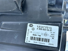Laden Sie das Bild in den Galerie-Viewer, Frontscheinwerfer Mercedes-Benz Sprinter A9068200461 Rechts Headlight SCH7620945415ph