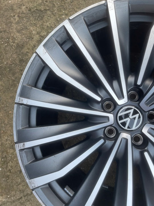 1x Alufelge 20 Zoll 9.5" 5x112 VW I Rim Wheel FEL6084228973he