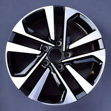 Load image into Gallery viewer, 1x Alufelge 16 Zoll 6.5&quot; 5x112 48ET Glanz Schwarz 5TA601025 VW Touran Rim Wheel