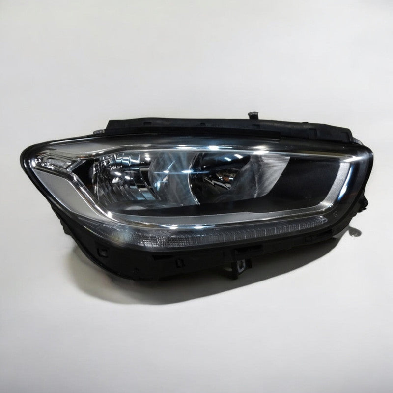 Frontscheinwerfer Mercedes-Benz W247 A2479067600 Halogen Rechts Headlight