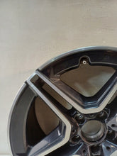 Laden Sie das Bild in den Galerie-Viewer, 1x Alufelge 18 Zoll 8.5&quot; 5x112 49ET A2054019600 Mercedes-Benz W205 Rim Wheel