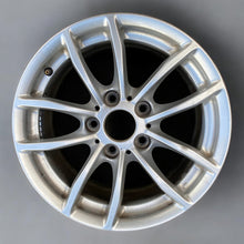 Load image into Gallery viewer, 1x Alufelge 16 Zoll 7.0&quot; 5x120 40ET 6796202 BMW 1 Rim Wheel