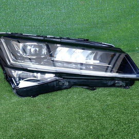 Frontscheinwerfer Skoda Superb III 3V1941016D Rechts Scheinwerfer Headlight SCH8878529274sh