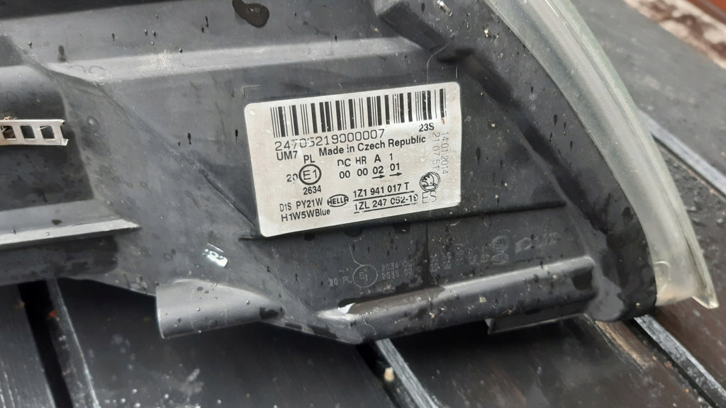 Frontscheinwerfer Skoda Octavia I 247052190002571ZL Xenon Links Headlight SCH9893903064su